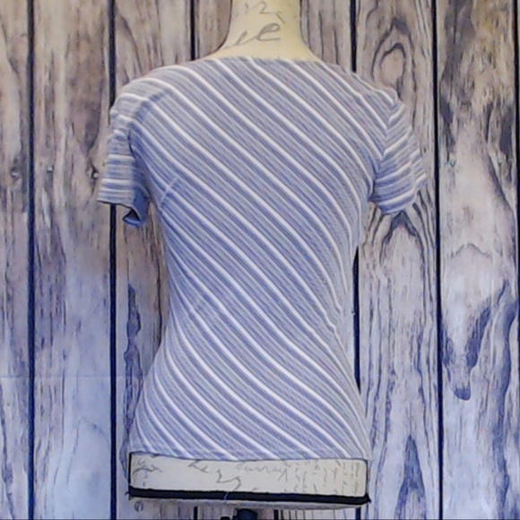 Wrapper Top - Picture 3 of 7